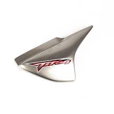 CACHA DERECHA HONDA TITAN 150 CG PLATA / GRIS