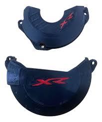 CUBRE TAPA MOTOR 3D HONDA TORNADO NEGRO PARA BULON JGO SPEKTOR